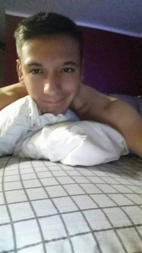 Need A Cuddle Buddy Nudes Gaybrosgonemild NUDE PICS ORG