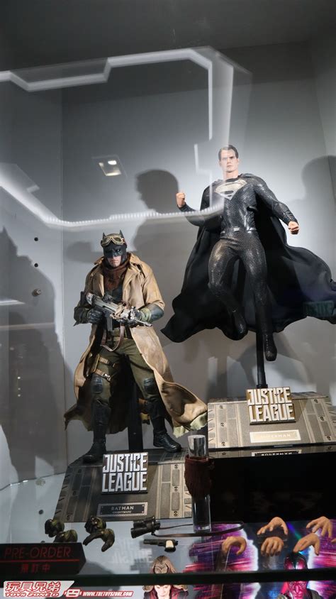 Hot Toys Snyder Cut 薩克薛達之正義聯盟Knightmare蝙蝠俠超人實物樣辦登場 Toys Zone D 玩具兄弟 Figures Price List