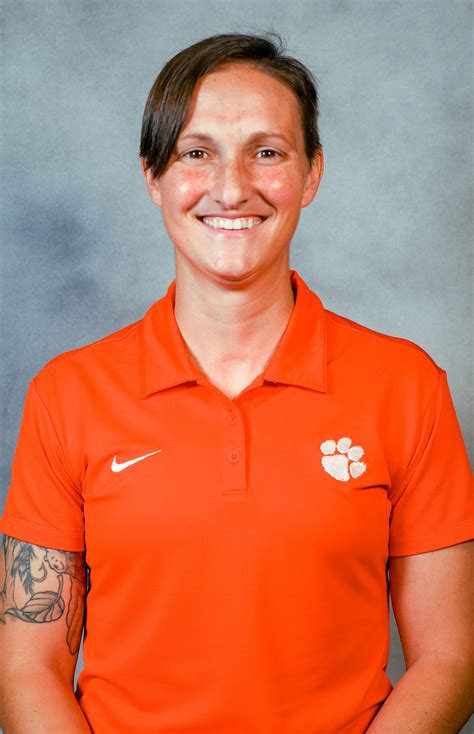 Kaitlyn Cunningham Clemson Tigers Official Athletics Site