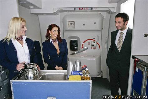 Brazzers Kylee Strutt Tits On A Plane Image 271 Porn Pic