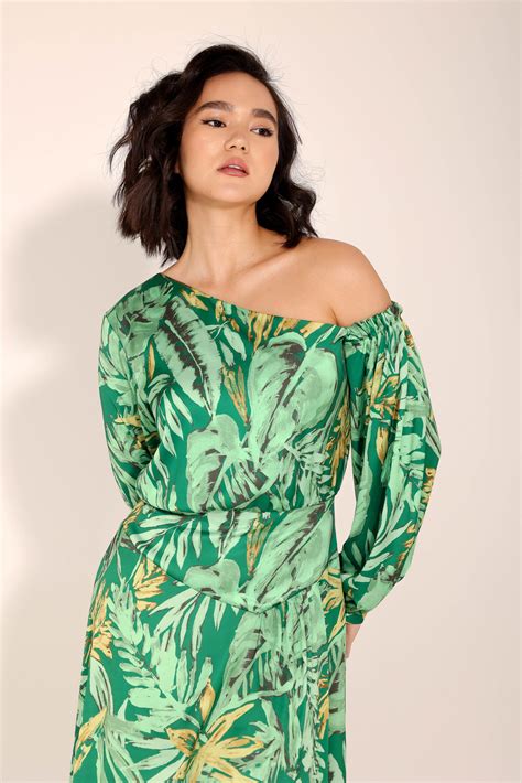 Платье на одно плечо - Женская одежда AMANI BRAND в Астане