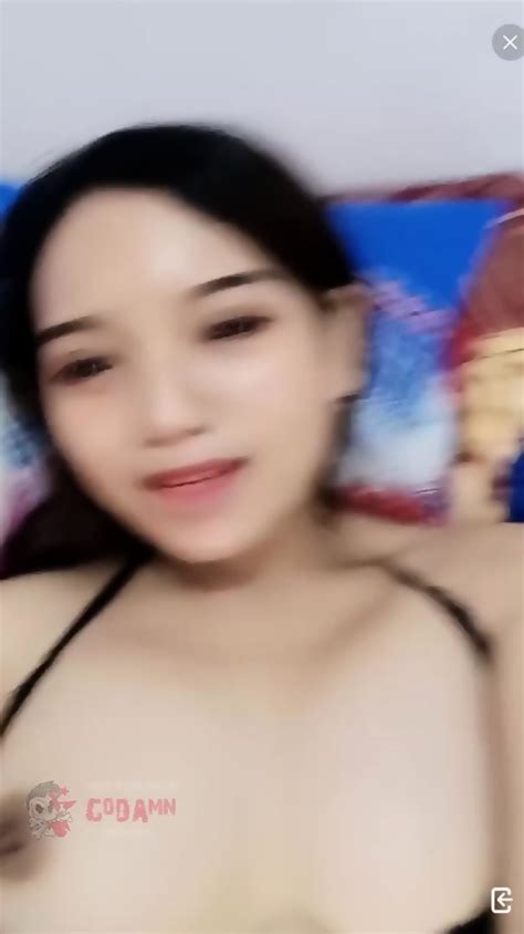 Dedek Lenna Lingerie Hitam