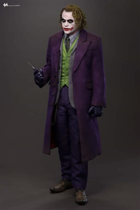 Hot Toys The Dark Knight Joker DX33 Artisan Sculpted 1 6 Scale Figure Page 110 Collector
