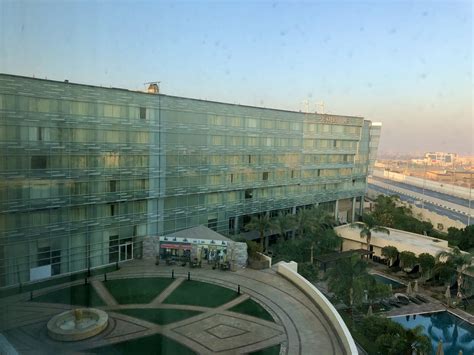 Hotel Review: Le Meridien Cairo Airport - Cardpe Diem