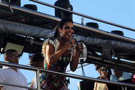 Sbt Tv Internautas Elegem Ivete Sangalo Como Musa Sbt Folia