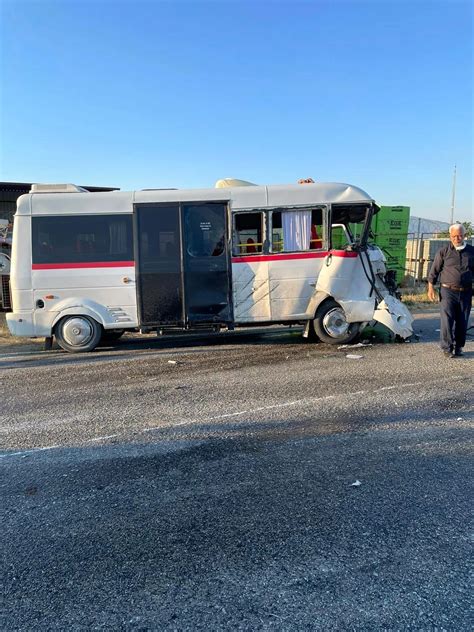 Son Dakika Zmir De Feci Kazada Can Pazar Yaral Haberler