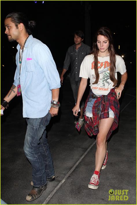 Photo Lana Del Rey Red Hot Chili Peppers Concert 08 Photo 2700753 Just Jared Entertainment