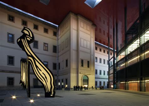 MUSEO NACIONAL CENTRO DE ARTE REINA SOFIA