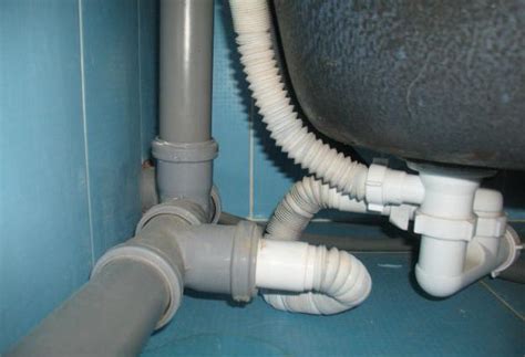 Как в ванной открыть слив – Как вытащить металлическую пробку из ванной ...