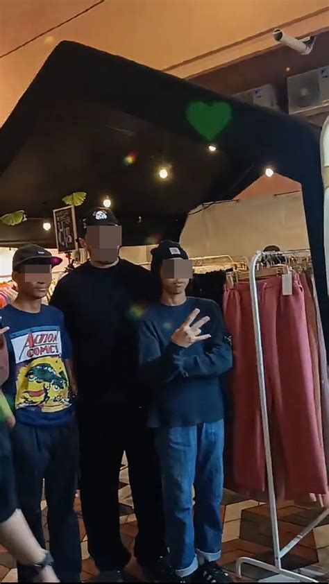 Tular Gambar Orang Awam Teruja Bergambar Sakan Dengan Hot Daddy The Reporter