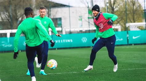 Bilder W Lfe Starten Vorbereitung Auf Augsburg Vfl Wolfsburg