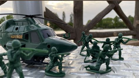 toy story toy soldiers train