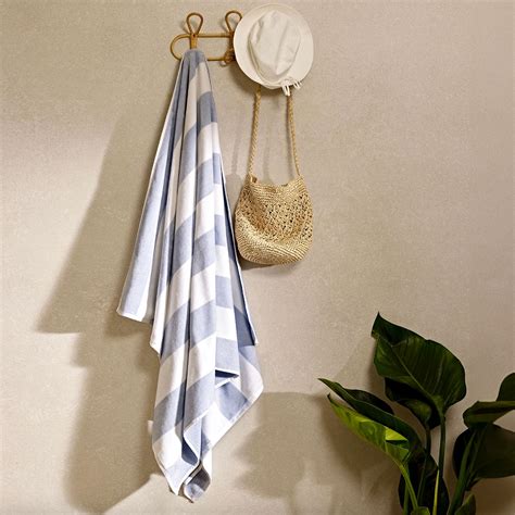 Demi Lovato Shared An Unedited Bikini Shot And We Are So Here For It Glamour UK