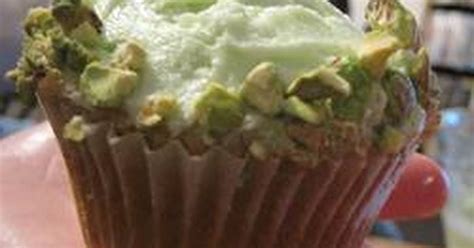 10 Best Pistachio Nut Cake Ii Recipes Yummly