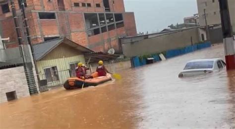 Chuva Volta A Causar Mortes Alagamentos E Bloqueios De Rodo