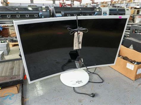 Samsung C32F391FWL Monitor - Roller Auctions