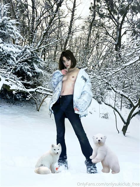 A Chocolate Surprise Onlysukiclub Free Nude OnlyFans Leaks Fappening FappeningBook