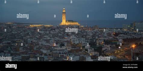 Skyline Und Moschee Hassan Ii Stockfotos Und Bilder Kaufen Alamy