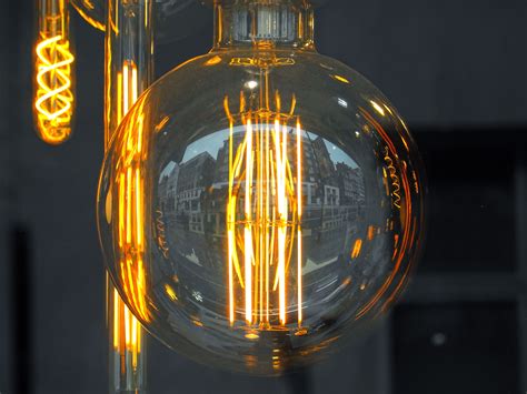 Clear Glass Bulb · Free Stock Photo