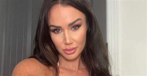 Catalina Hager biography, 22 Photos, Age, Height, Real Name, Instagram