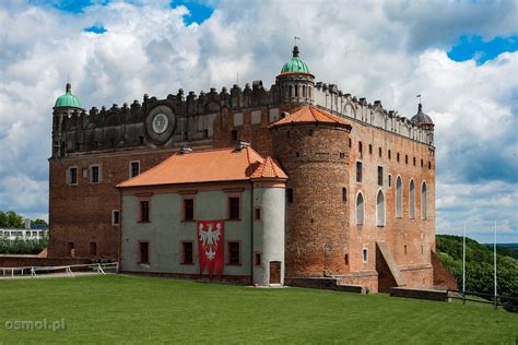 Golub Dobrzyń. Zamek potężny z zewnątrz, taki sobie wewnątrz