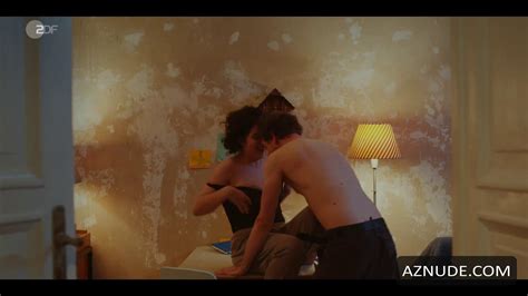 WATCHME SEX SELLS NUDE SCENES AZNude