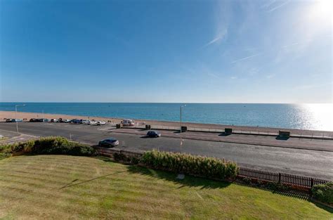 1 Bedroom Retirement Flat For Sale In Seaford Newberry Tully