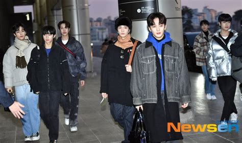 Kq 펠라즈2 화보 촬영 같은 출국 포토엔hd 네이트 뉴스