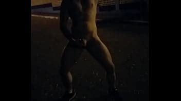 Peladão na rua Naked on the street XNXX