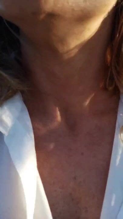 Milf Si Masturba In Un Parcheggio Di Camionisti Solopornoitaliani