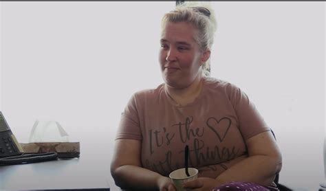 Mama June From Not To Hot June Shannon On Top Of The World The World News Daily