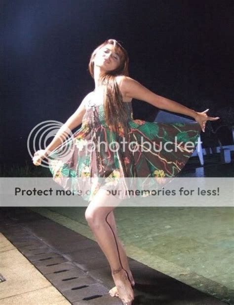 Berita Unik Dan Lucu Dewi PERSIK HOt PHOto