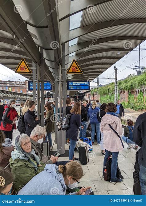 Passengers react to the Fahrplan u1 Hamburg night schedule updates 11