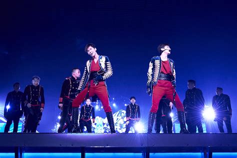 東方神起、2年半ぶりステージで4万人を魅了 全国5大ドームツアー『東方神起 Live Tour 2017 ～begin Again～』が開幕