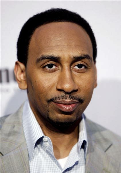 ESPN suspends Smith for comments on abuse - The Blade