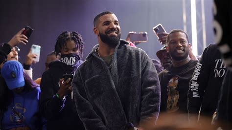 Drake Beats The Beatles With New Billboard Hot Record