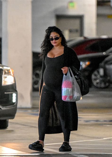 Pregnant VANESSA HUDGENS Shopping an Art Supply Store in Los Angeles 05