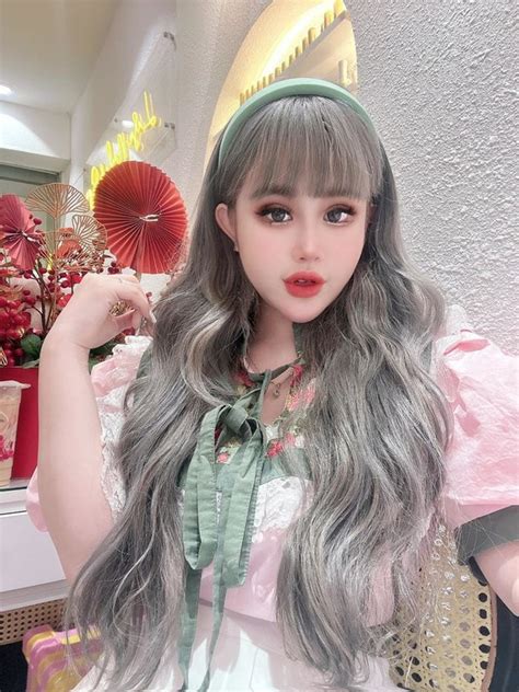 Hot girl từng ẩu đả với Trang Nemo lộ ảnh đám cưới linh đình