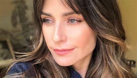 La Actriz Marcela Mar Cautiva Con Fotos En Bikini Rojo Besame Fm