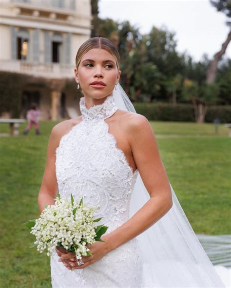 Activa Os Tr S Vestidos De Noiva De Sofia Richie