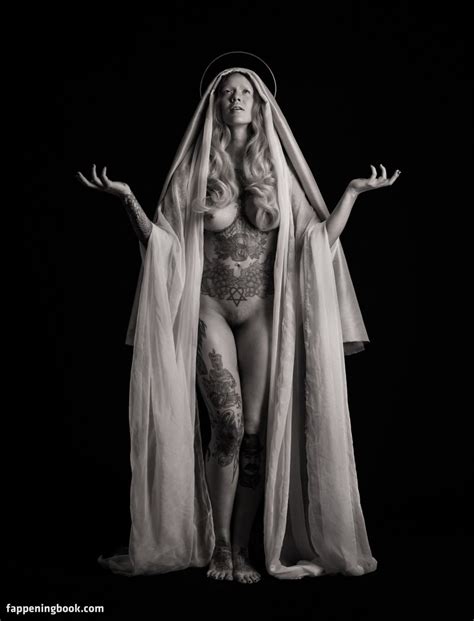 Leah Jung Nude OnlyFans Leaks Fappening FappeningBook