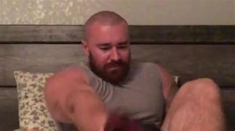 Big Cock Cocky Bodybuilder Naked Posing In Bed Porn Videos