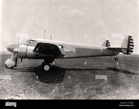 Airplane Lockheed C 40b 00002 Stock Photo Alamy