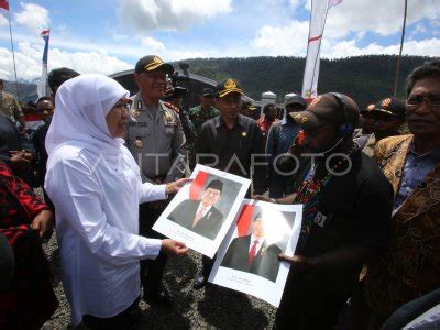 Kunjungan Kerja Mensos Ke Papua Antara Foto