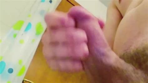 Мастурбирую на туалете Pornhub Gay