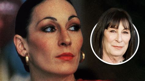 Anjelica Huston Opens Up About Private Cancer Battle “i Managed To