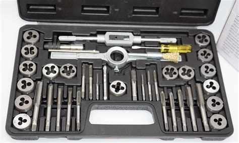 Нарезаем резьбу: обзор большого и полезного набора Отверткин AS-40 (40 ...