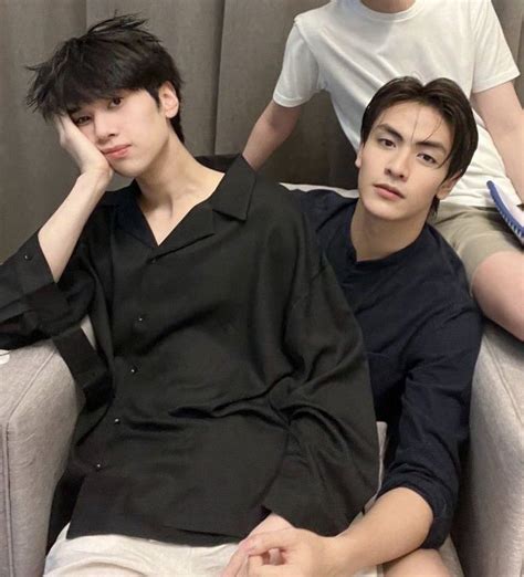 Pin By Szmoleage On Star In My Mind Thailand Series Joong Dunk Gmmtv Actors Cute Gay