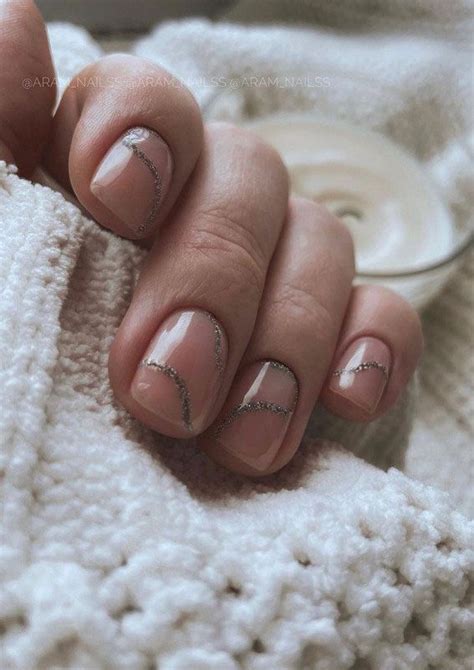 Glitter Nude Short Nail Designs For Spring