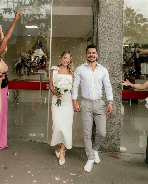 Conjunto De Roupas E Objetos Uteis Para Recem Casados - 67 Roupas para Casamento – NOIVOU